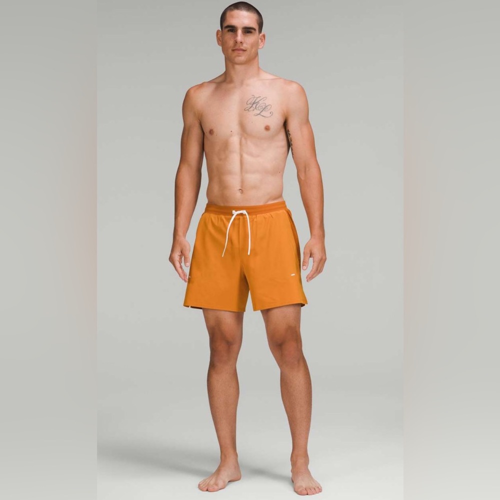 Lululemon Active Swim Short
Autumn Orange / Roasted Orange EUC